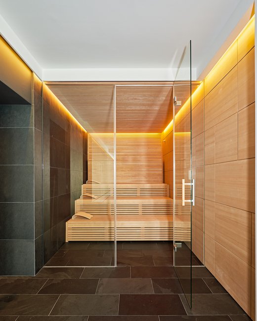 wandelen de wind is sterk elkaar PURE sauna: The simple, elegant sauna - KLAFS